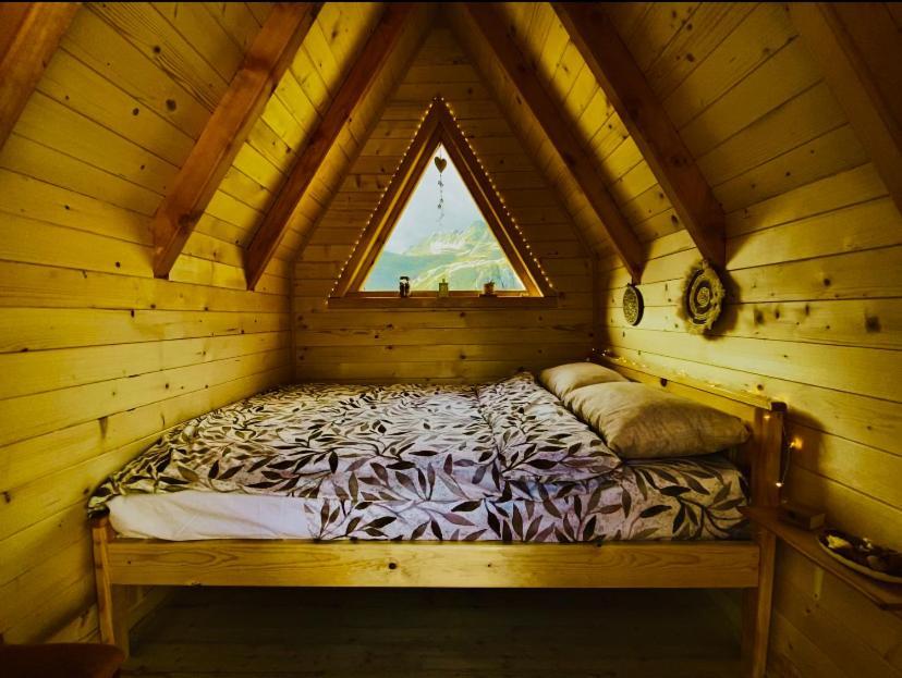 Kapetanovo Jezero Bungalov Bed & Breakfast Подгорица Екстериор снимка